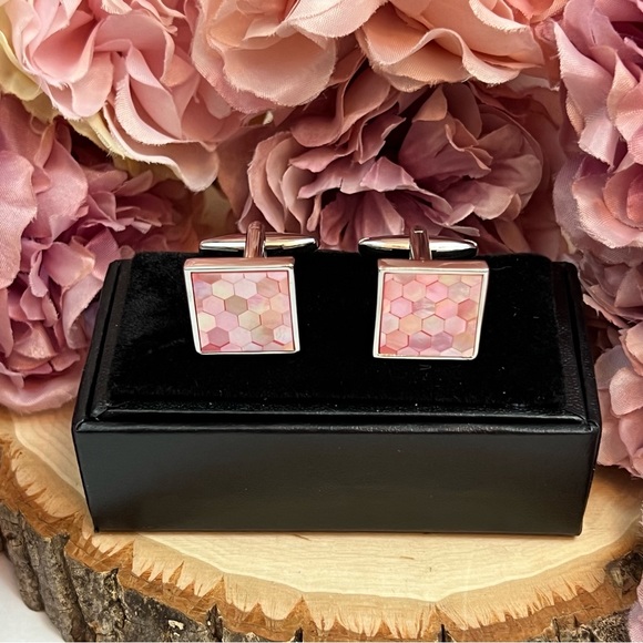 Elegant Pink Mother of Pearl Mosaic Cufflinks - Picture 16 of 17